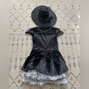 Girls Witch costume size 8-10